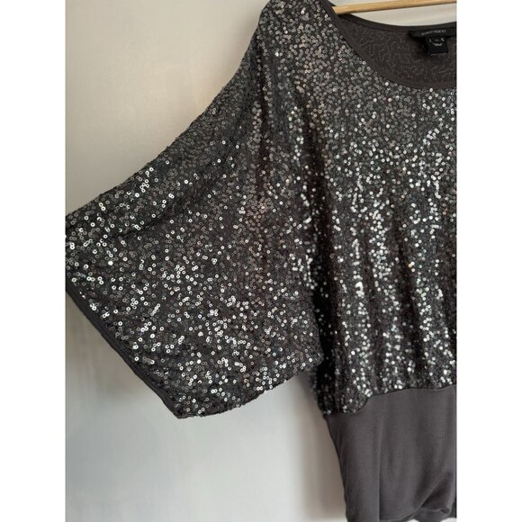 Karen Kane Women’s Gray Sequin Tunic Top Sz Large 3/4 Dolman Sleeve Holiday Glam - Picture 4 of 9